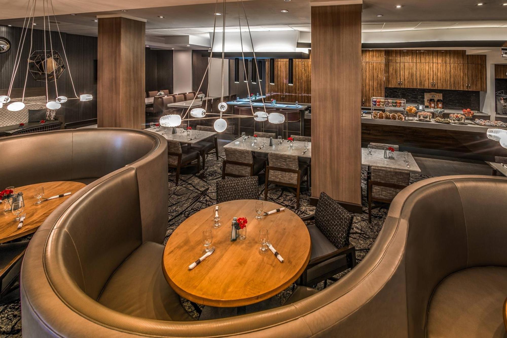 Courtyard By Marriott Bethesda Chevy Chase Otel Dış mekan fotoğraf