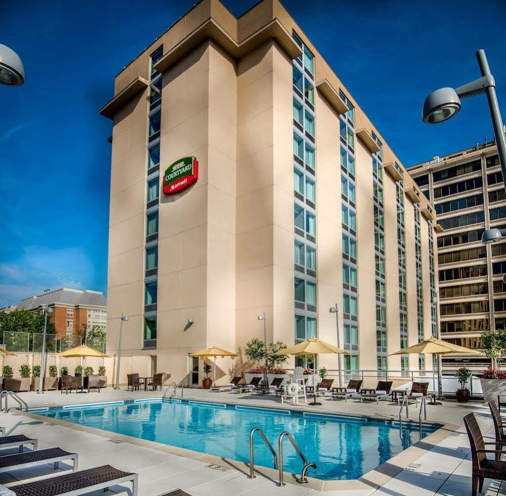 Courtyard By Marriott Bethesda Chevy Chase Otel Dış mekan fotoğraf