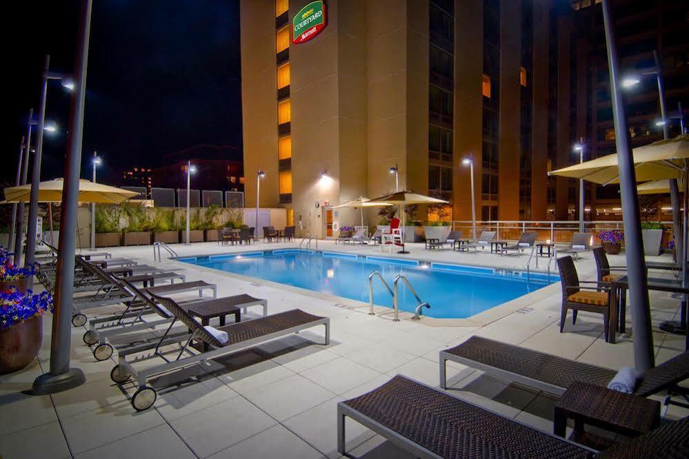 Courtyard By Marriott Bethesda Chevy Chase Otel Dış mekan fotoğraf