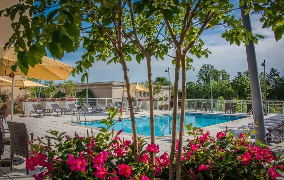 Courtyard By Marriott Bethesda Chevy Chase Otel Dış mekan fotoğraf